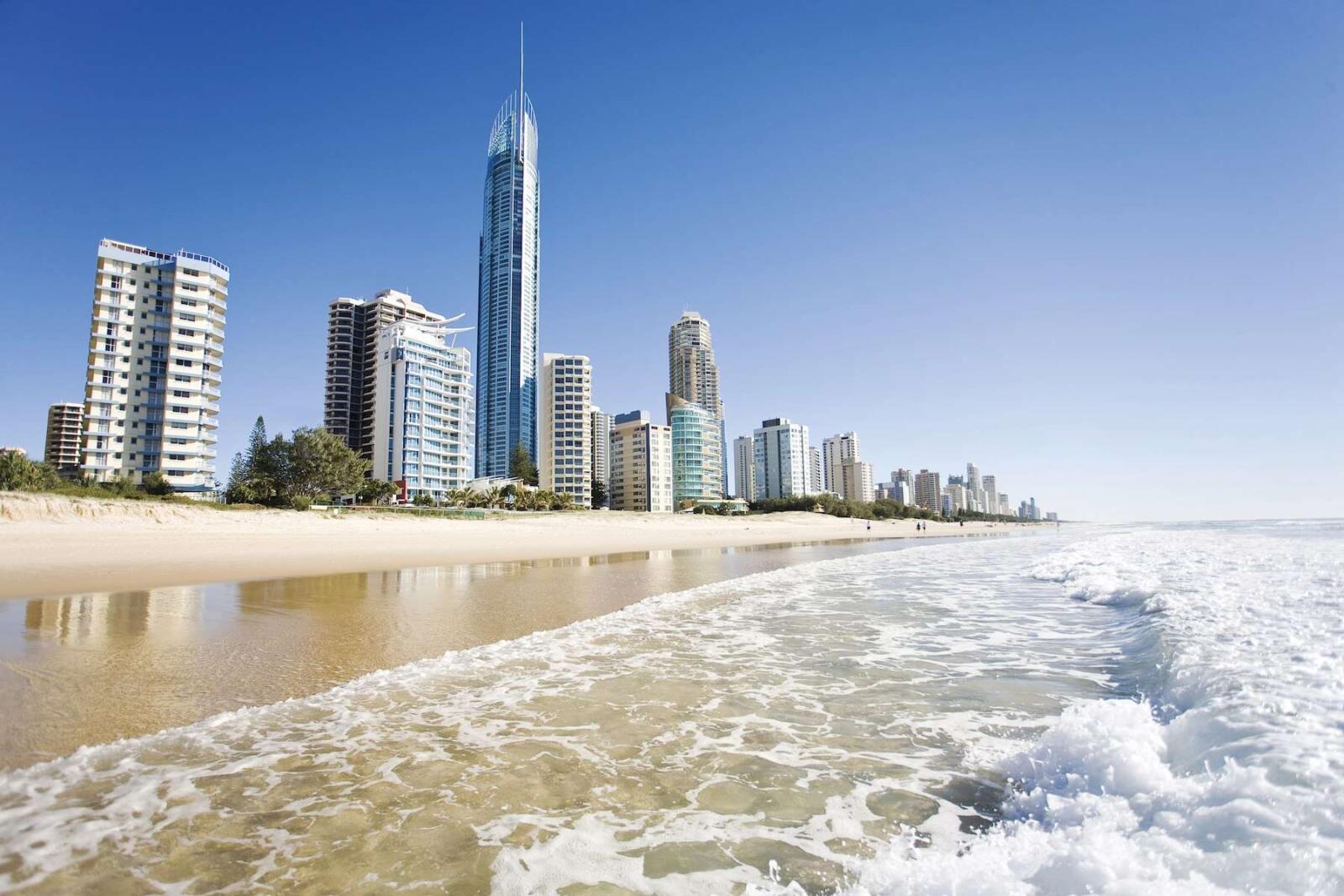 Surfers Paradise Holidays & Travel Guide