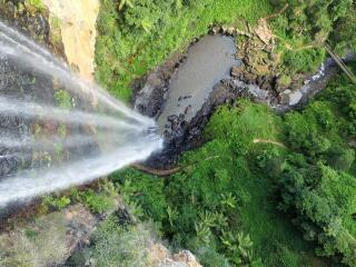 Purling Brook Falls