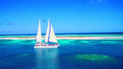 Ocean Spirit Michaelmas Cay Cruise