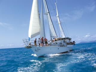 Kiana - Exterior