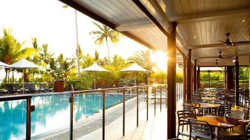 Hotel Pool