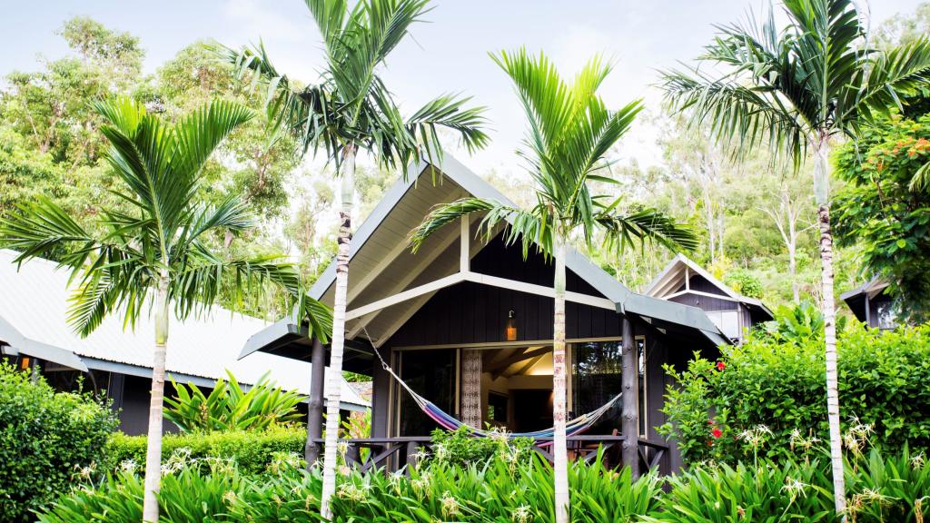 Hamilton Island Palm Bungalows Packages