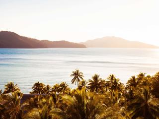 Sunrise Catseye Beach