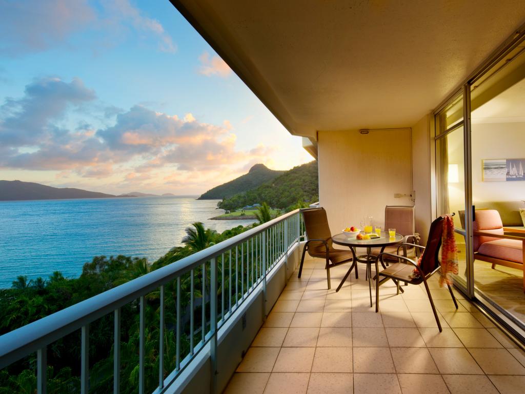 Whitsunday Apartments Accommodation Hamilton Island