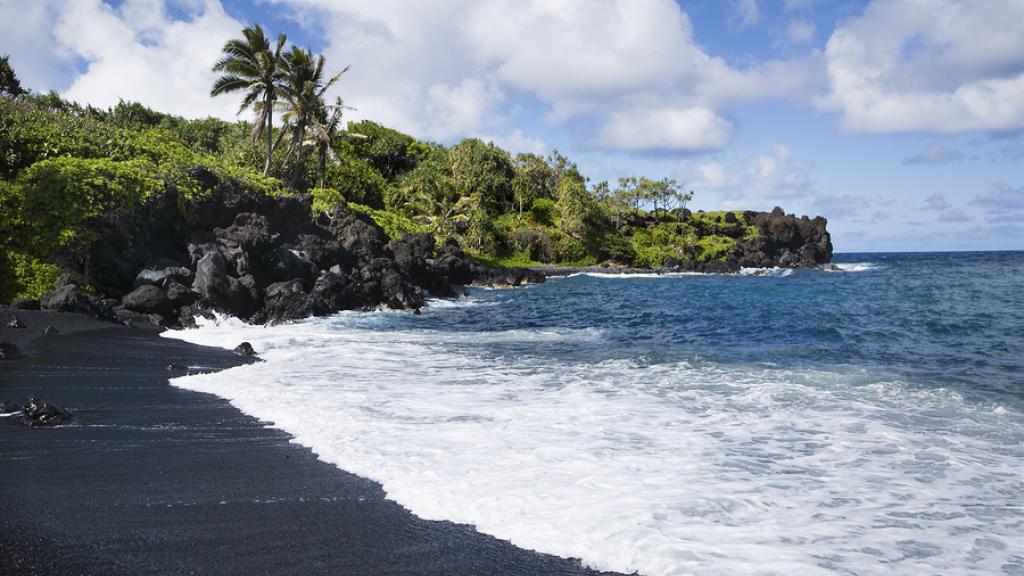 Honokalani Black Sand Beach, Black Sand, Hawaii, Maui, Road to Hana