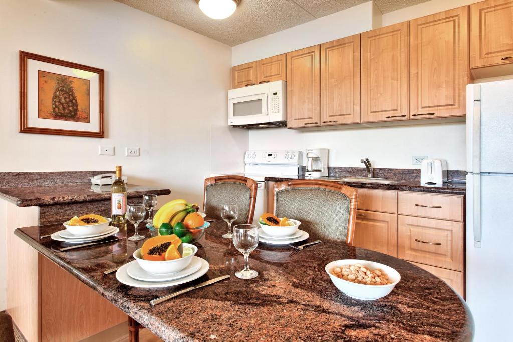 Waikiki Beach Accommodation Apartments Waikiki Beach Accommodation Apartments