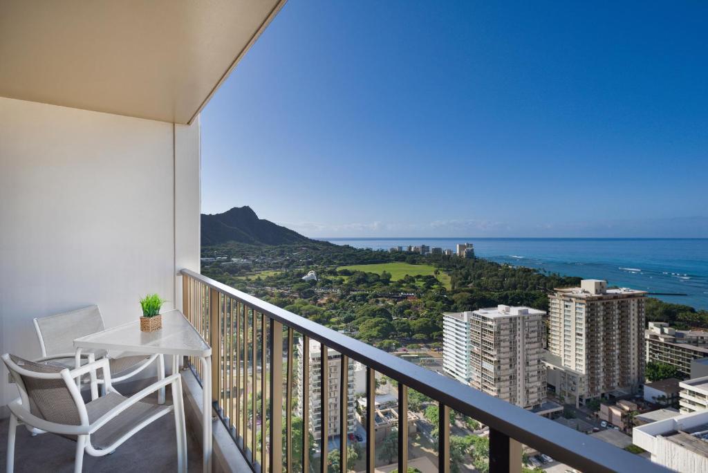 Aston Waikiki Sunset Honolulu