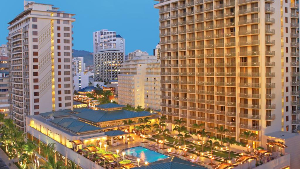 Embassy Suites by Hilton Waikiki Beach Walk Packages
