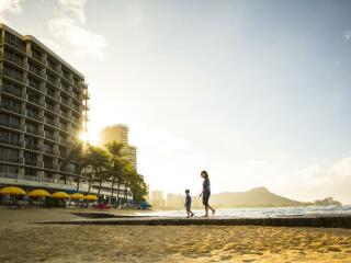 Outrigger Reef Waikiki Beach Resort