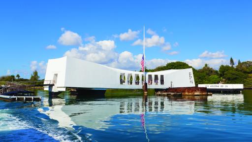 Pearl Harbour - USS Arizona - Honolulu City Tour