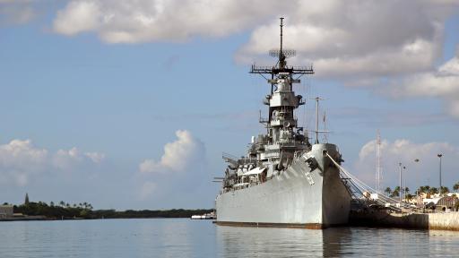 Stars & Stripes - Pearl Harbour & Battleship Missouri Tour