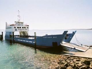 Vehicle Barge to Fraser Island