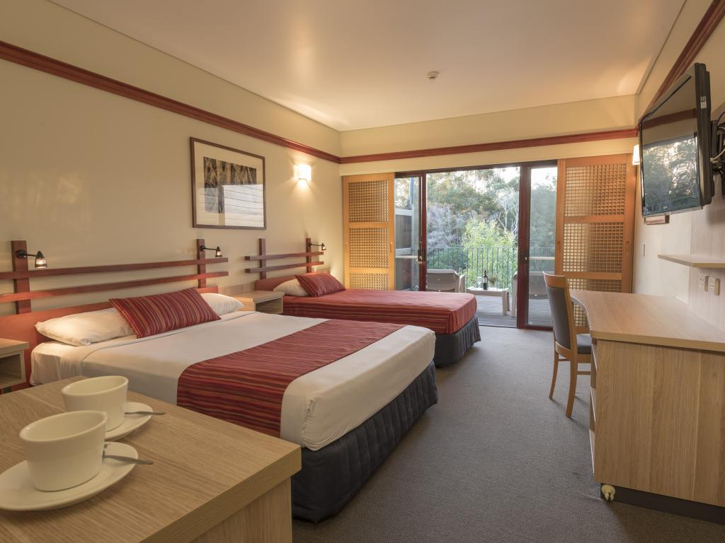 Kingfisher Bay Resort