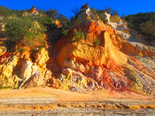 Coloured Sands