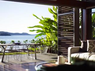 Hamilton Island Yacht Club Villas