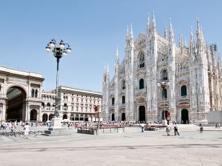 Milan Cathedral Square Piazza