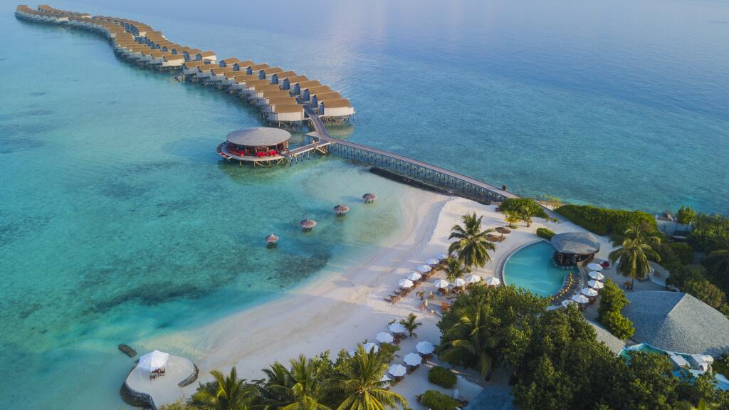 Centara Ras Fushi Resort & Spa Maldives Packages