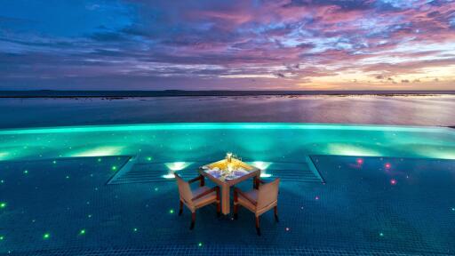 Sunset Pool Cafe