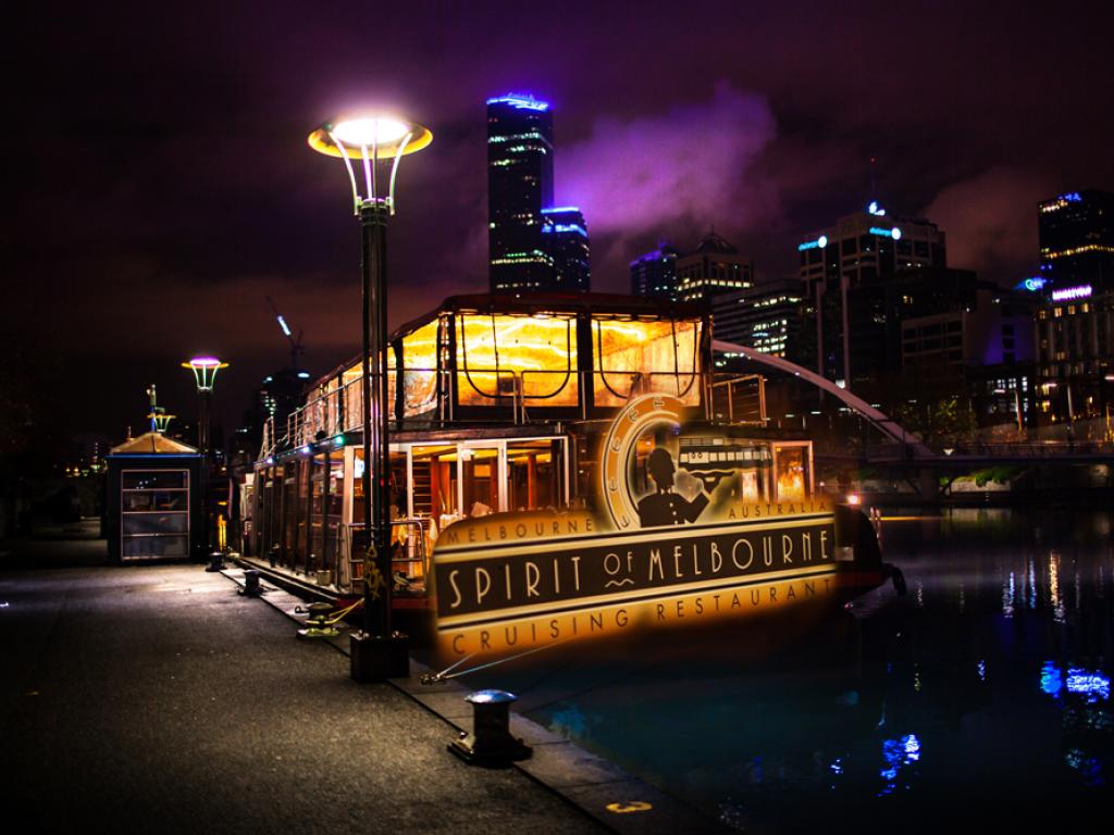 boat dinner cruise melbourne