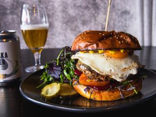 Cardrona - Burger Mezz