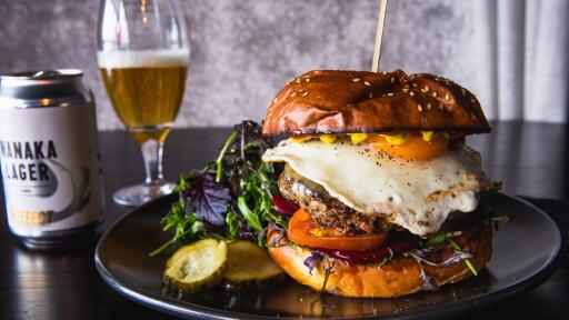 Cardrona - Burger Mezz
