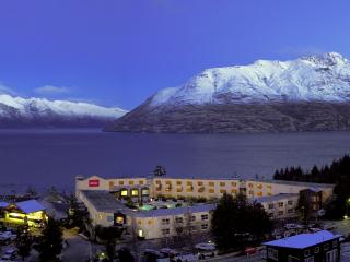 Queenstown Hotels & Mountains