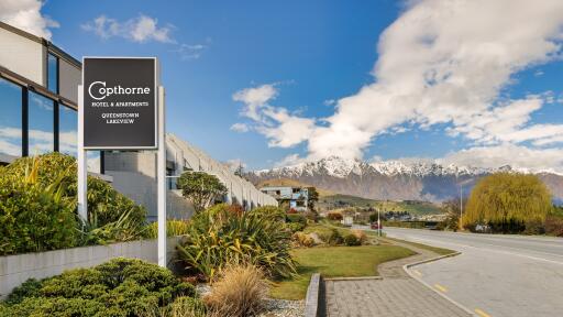 Copthorne Hotel & Apartments Queenstown, Lakeview