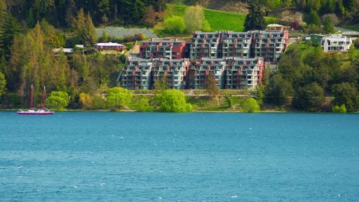 Oaks Queenstown Shores Resort