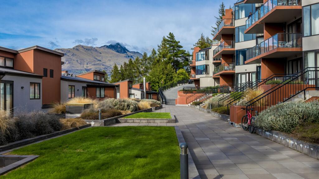 Oaks Queenstown Shores Resort Packages