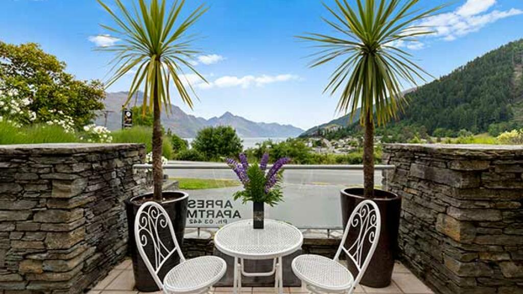 Queenstown House Packages