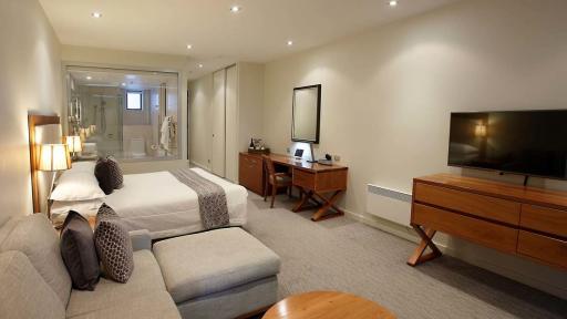 Superior Hotel Room