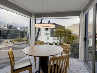 1 Bedroom Suite Mountain View