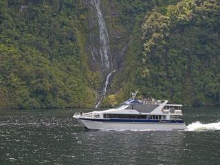 Doubtful Sound Wilderness Cruise