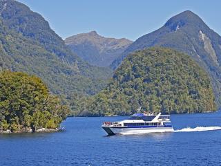 Doubtful Sound Wilderness Cruise