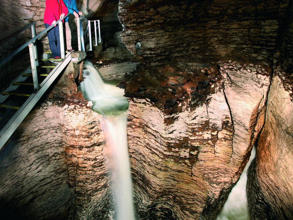 Te Anau Glow Worm Caves, Lake Te Anau, New Zealand Te Anau Glow Worm Caves, Lake Te Anau, New Zealand