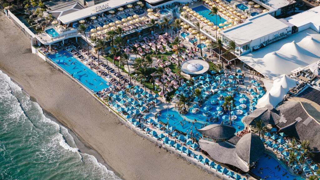 FINNS Beach Club