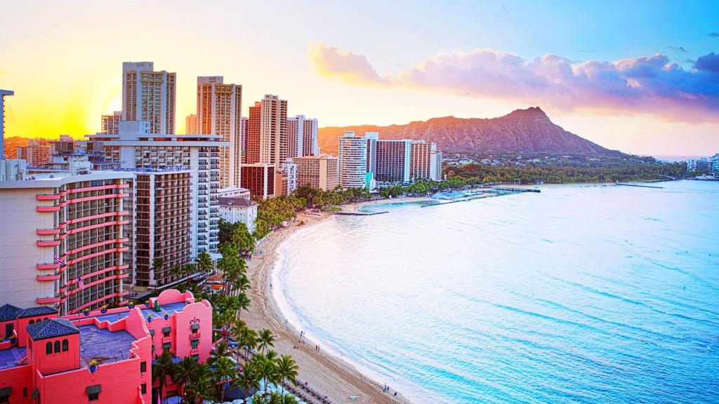 Waikiki Beach