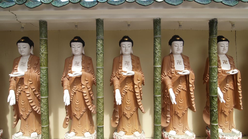 Generic - Blog - Malaysia Buddha [HD]