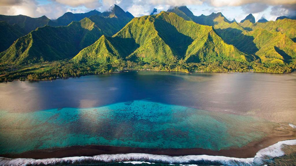 Tahiti Drone