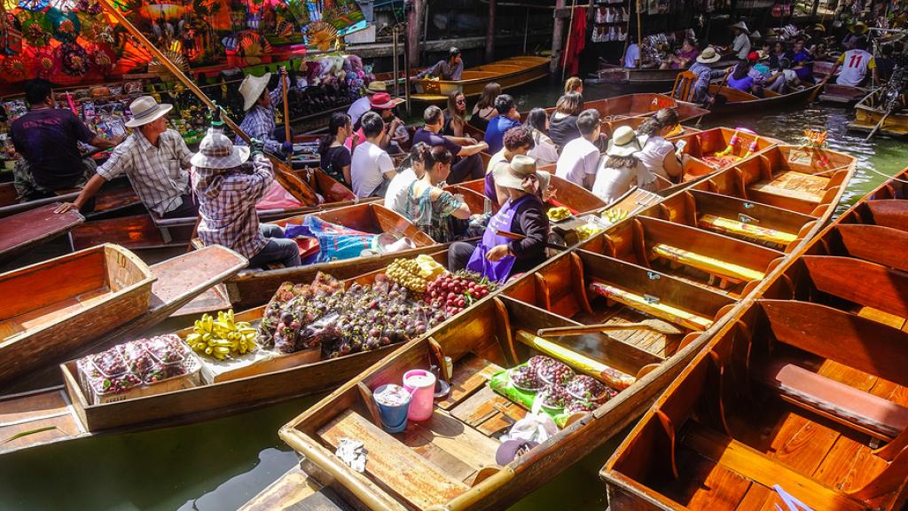 Floating Market