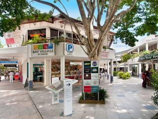 Hastings Street Noosa