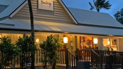 Bailey`s Restaurant
