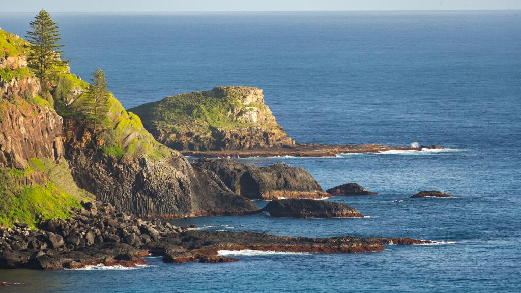 Cascade Bay - Norfolk Island Tourism