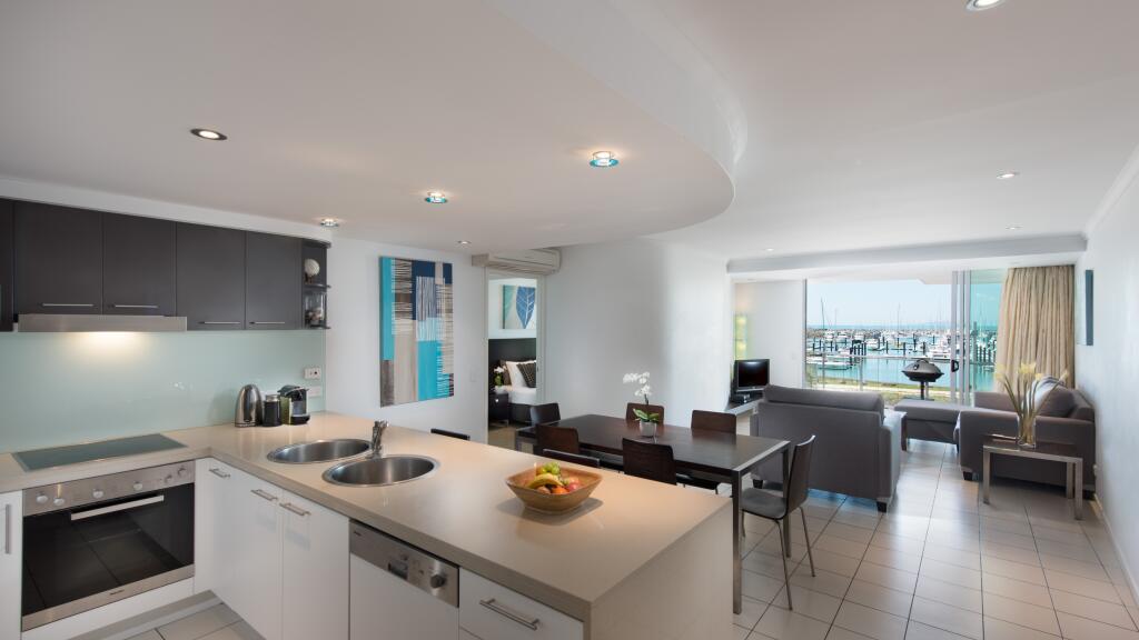 1 Bedroom Water View Spa Apartment
