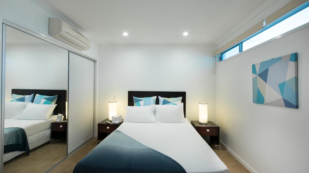 2 Bedroom Garden View Spa Apartment