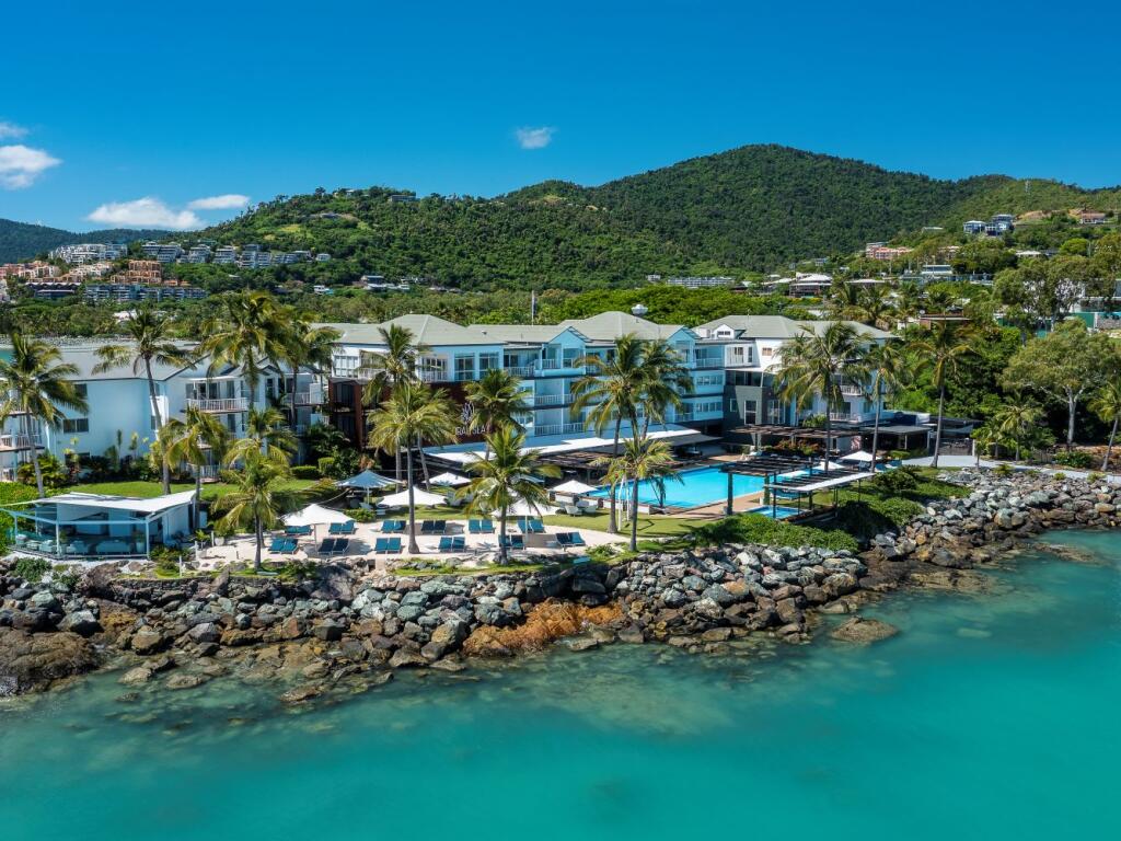 Beautiful Airlie Beach, Whitsundays Escape