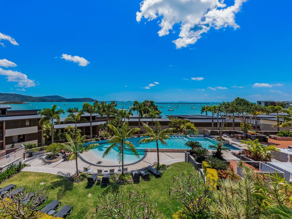 Save 20%: Short Break to Paradise