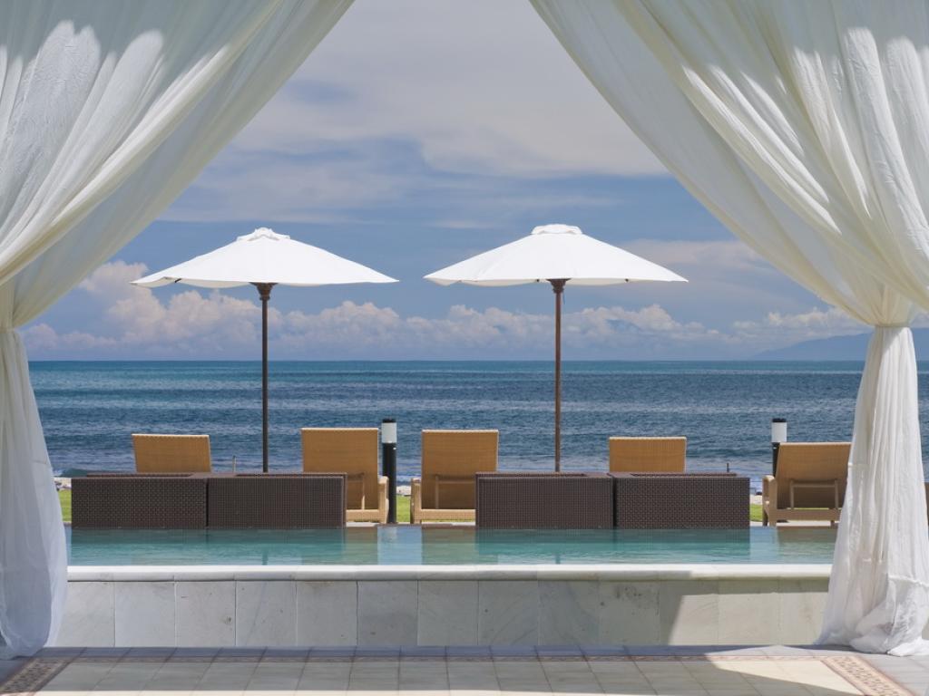 Beachfront Bali: Save up to 30%