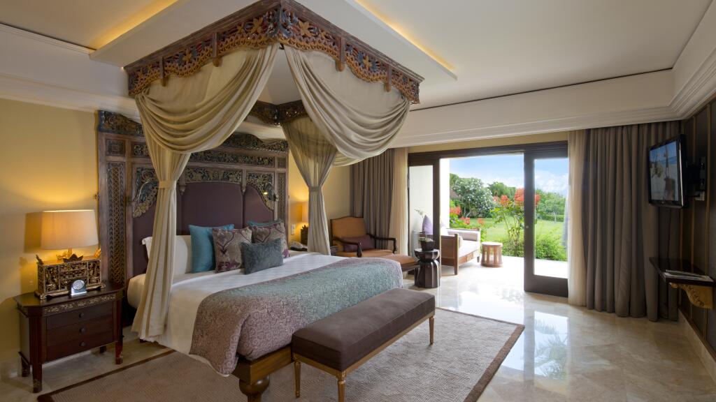 2 Bedroom Resort View Suite