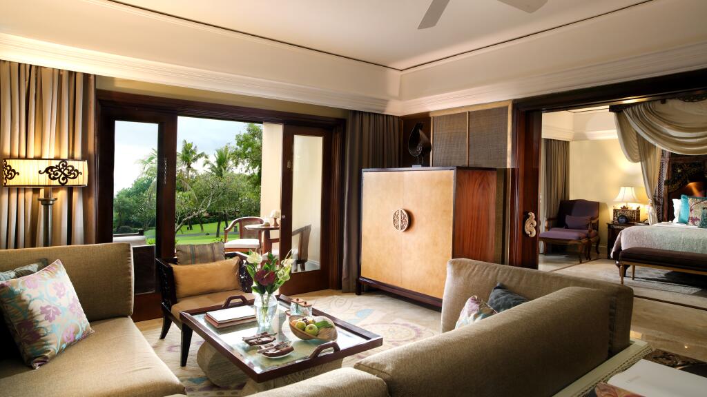 2 Bedroom Resort View Suite